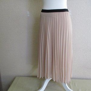 Pelione Hi Lo Skirt Size L  USA Made